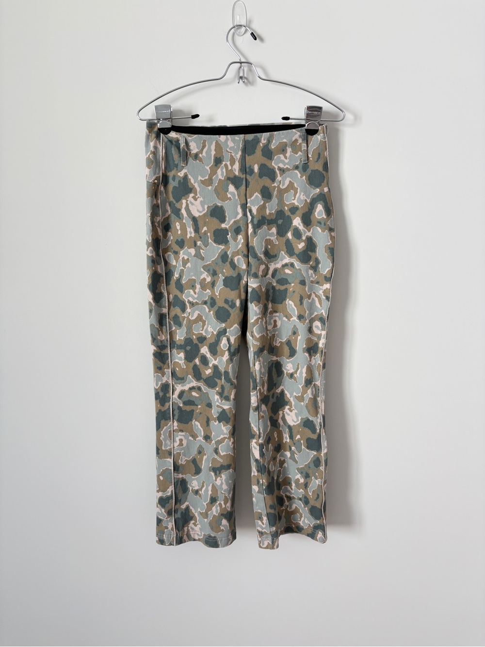 Lysse Women’s Straight Leg Camo Cotton